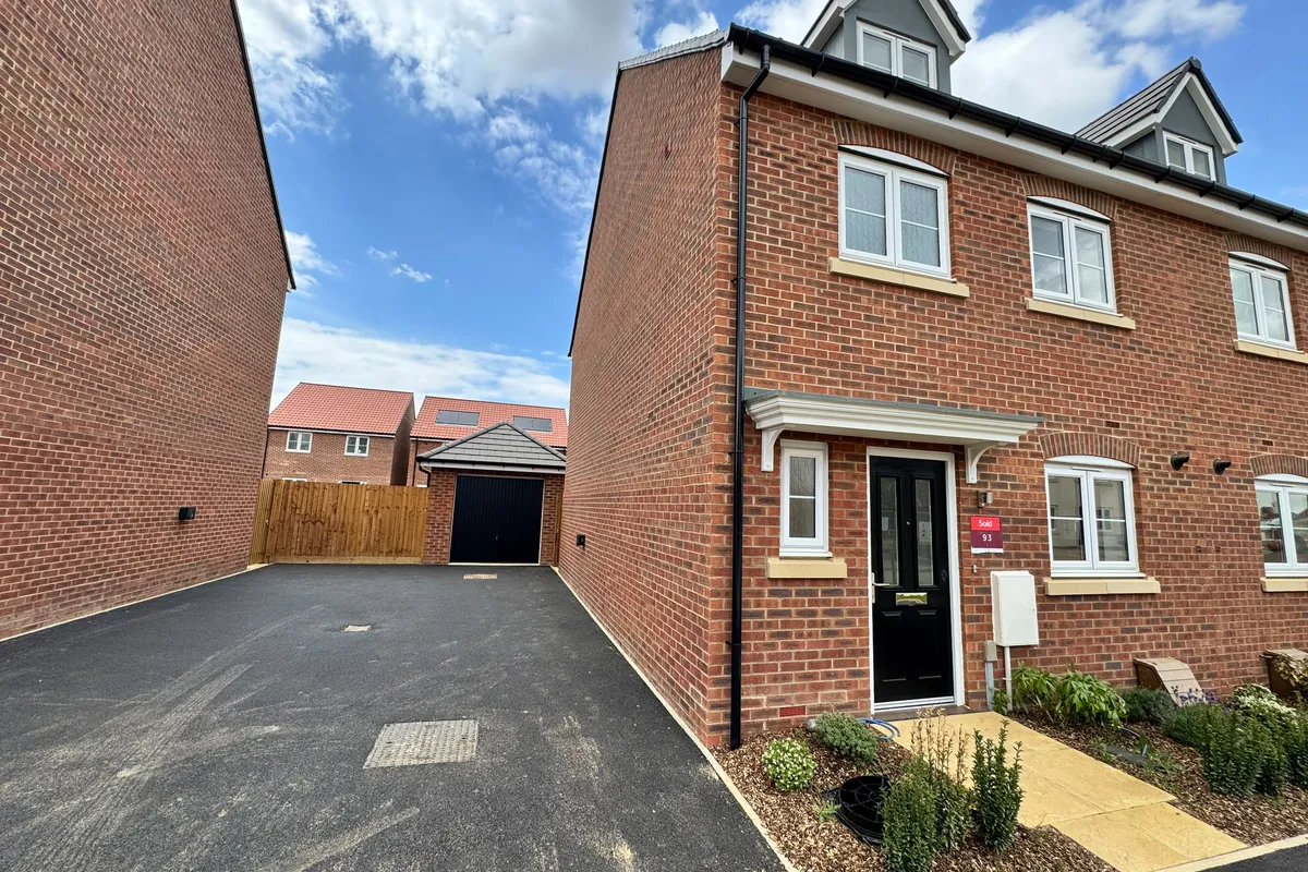 Kennick Way, Grantham