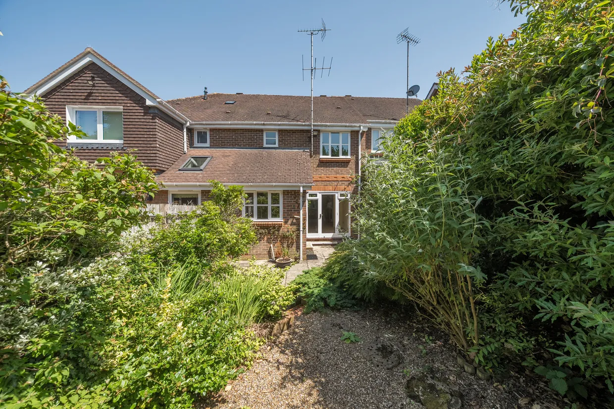 Sir Josephs Walk, Harpenden, AL5 photo 2