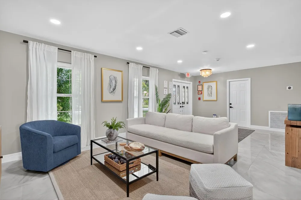 2421 NW 114th Ave, Coral Springs, FL 33065