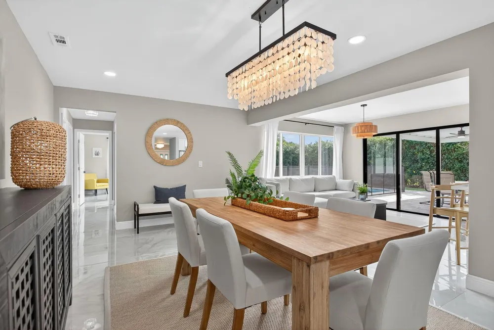 2421 NW 114th Ave, Coral Springs, FL 33065