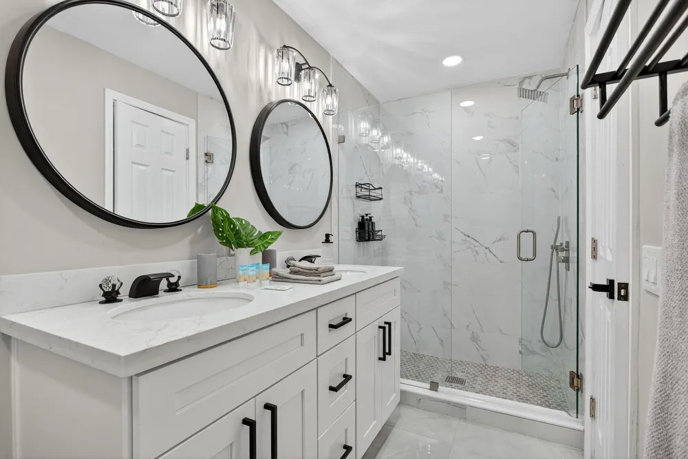 2421 NW 114th Ave, Coral Springs, FL 33065