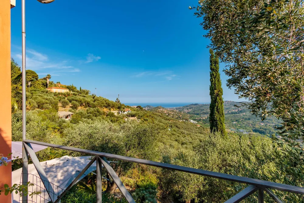 Località Colle Lupi, Dolcedo, Liguria