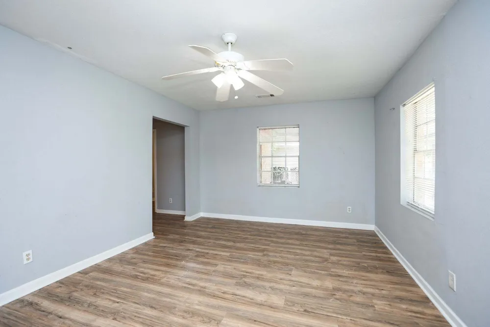 4039 Cornell St, Houston, TX 77022