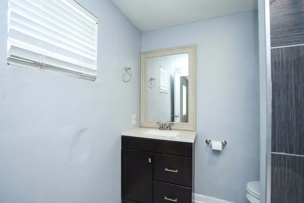 4039 Cornell St, Houston, TX 77022