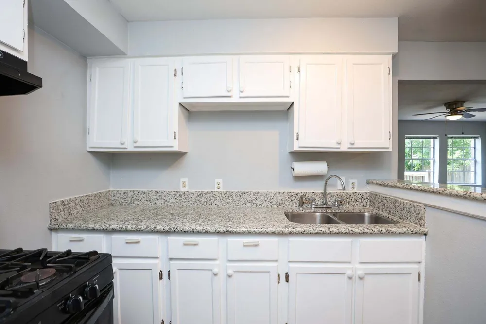 4039 Cornell St, Houston, TX 77022