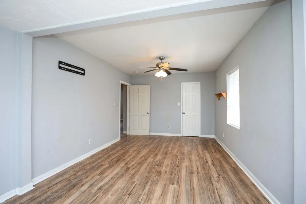 4039 Cornell St, Houston, TX 77022