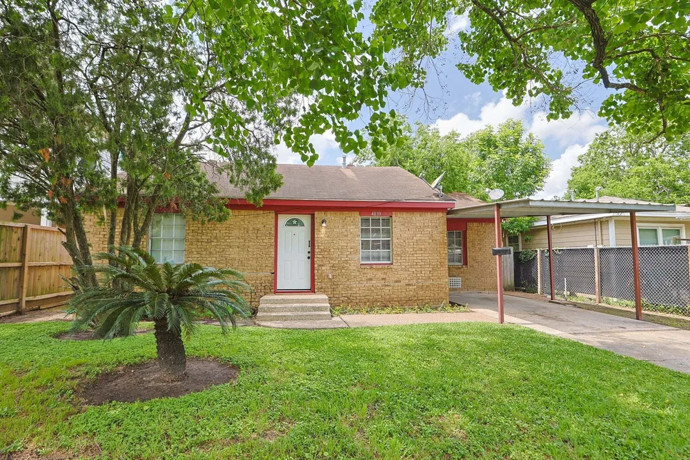 4039 Cornell St, Houston, TX 77022