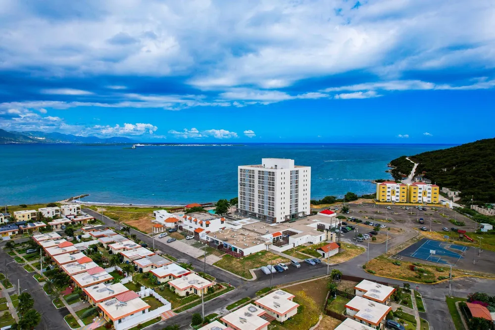 BAYFRONT VILLAS  St. Catherine
