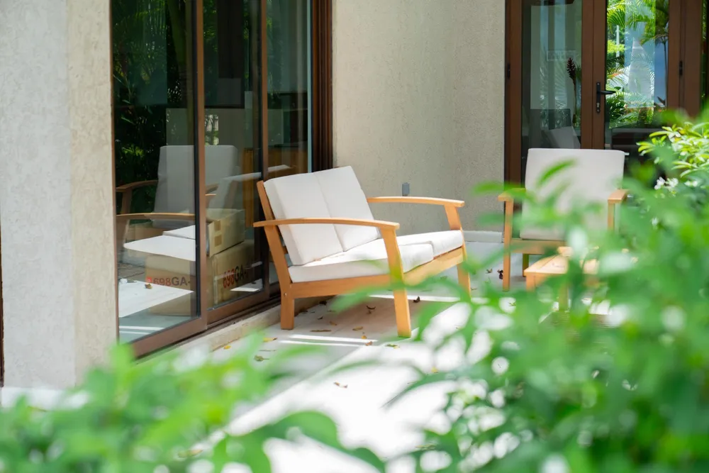 BESSA LIVING, GIBRALTER E St. Mary