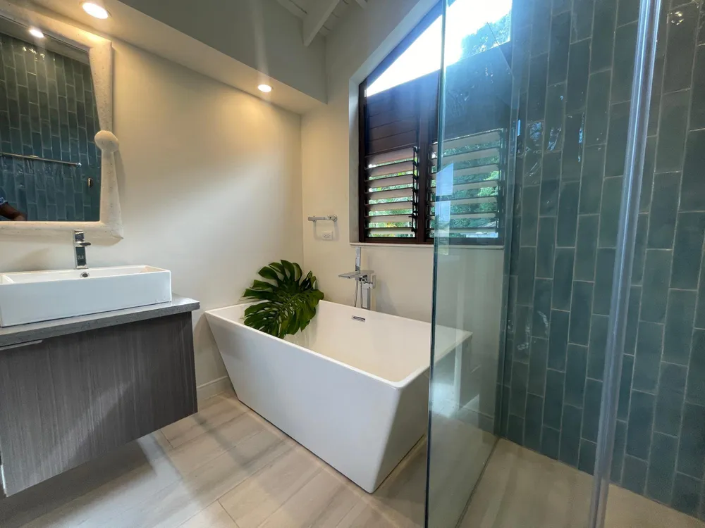 BESSA LIVING, GIBRALTER E St. Mary
