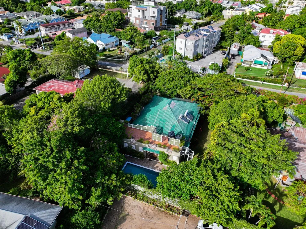 SANDHURST AVENUE, KINGSTO Kingston  St. Andrew