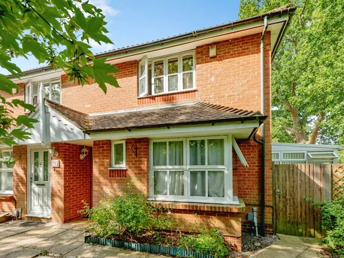 Hill Place, Crawleyphoto