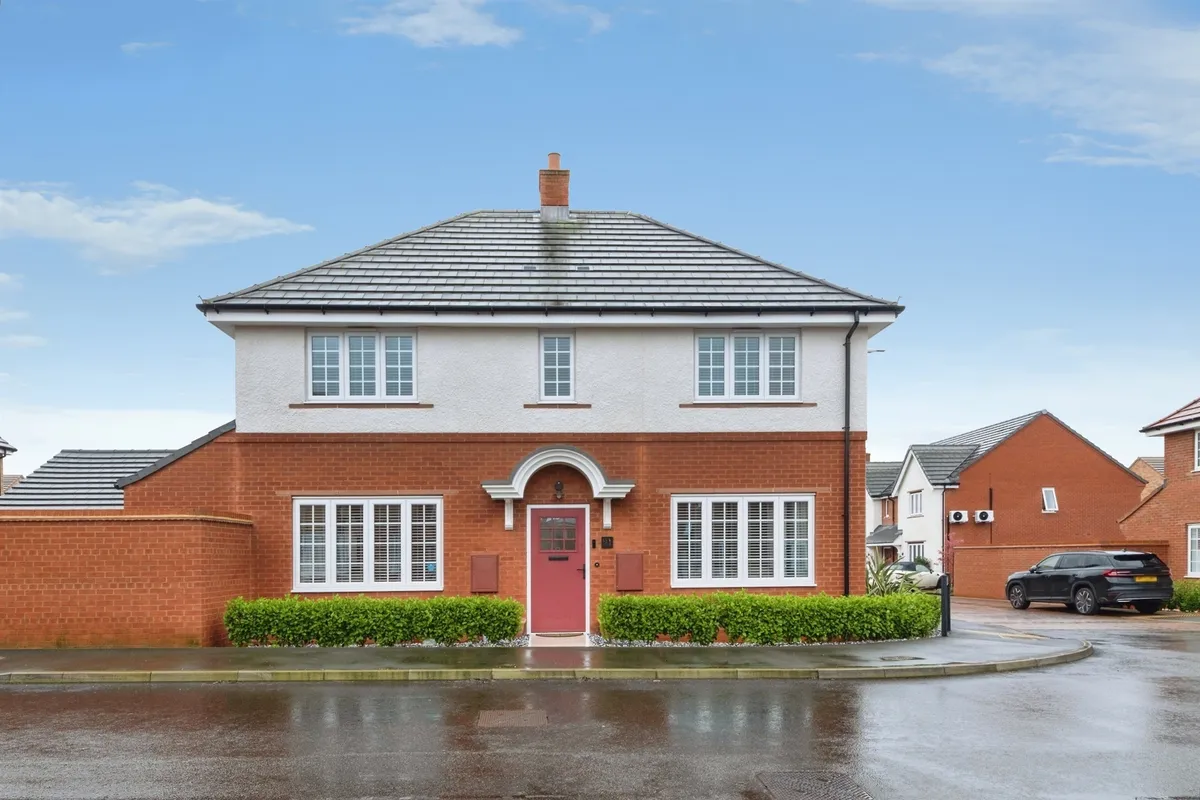 Kings Grove, Cranfield, Bedford