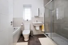 Kings Grove, Cranfield, Bedford