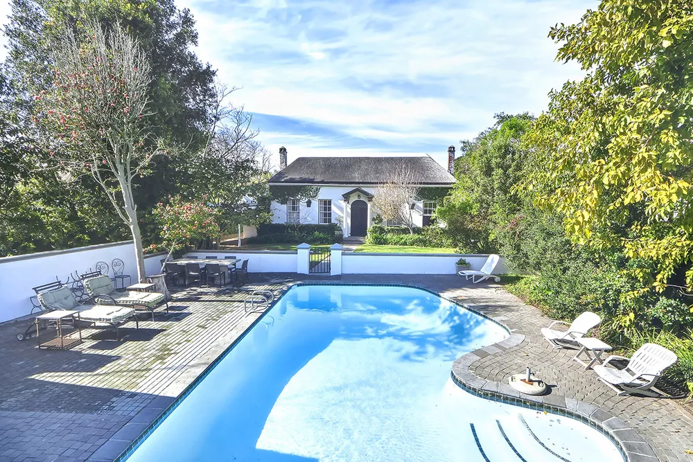 South Africa, Western Cape, Claremont, Montrose Avenue, 7