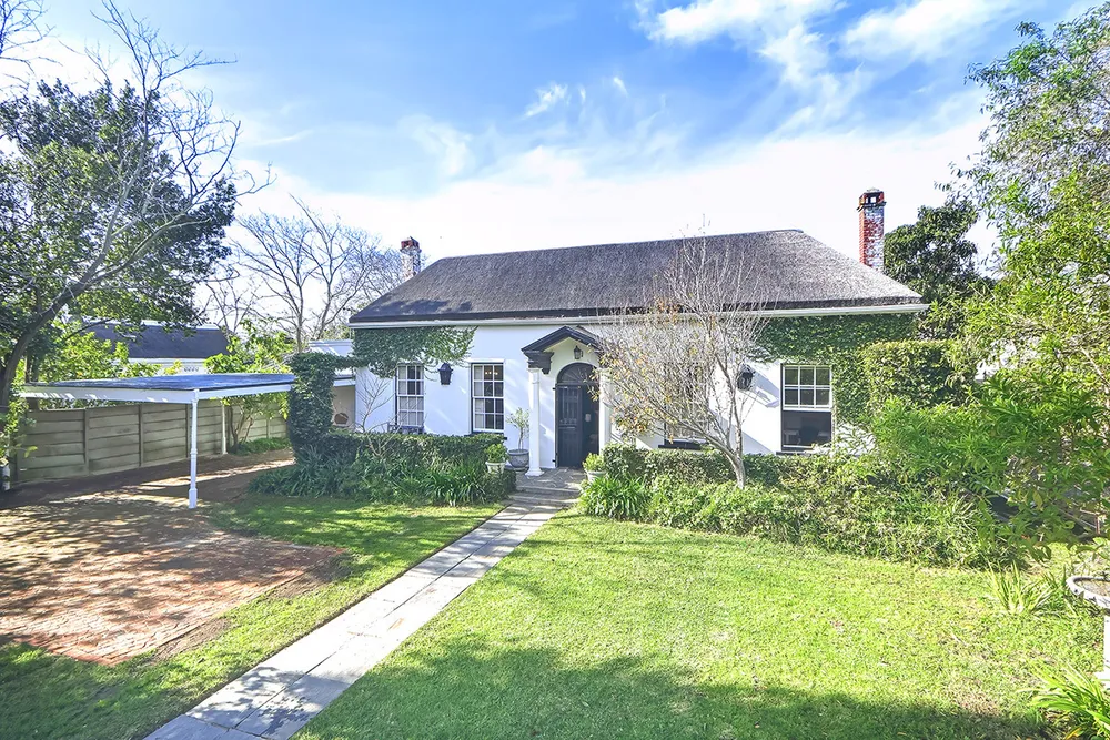 South Africa, Western Cape, Claremont, Montrose Avenue, 7
