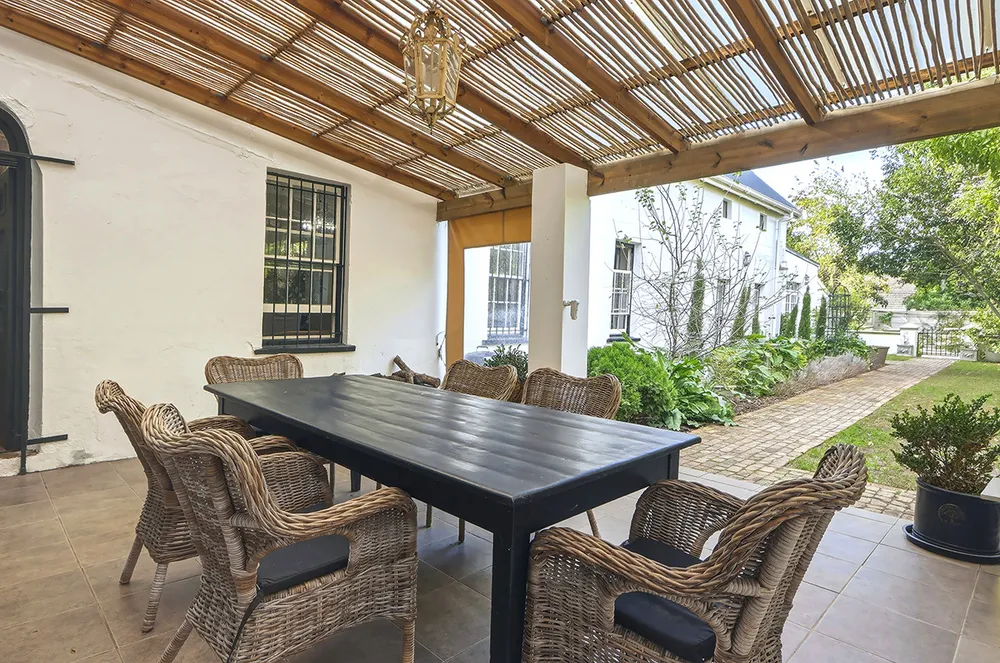 South Africa, Western Cape, Claremont, Montrose Avenue, 7