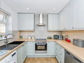 Woodlands, Long Sutton, Spalding thumb 3