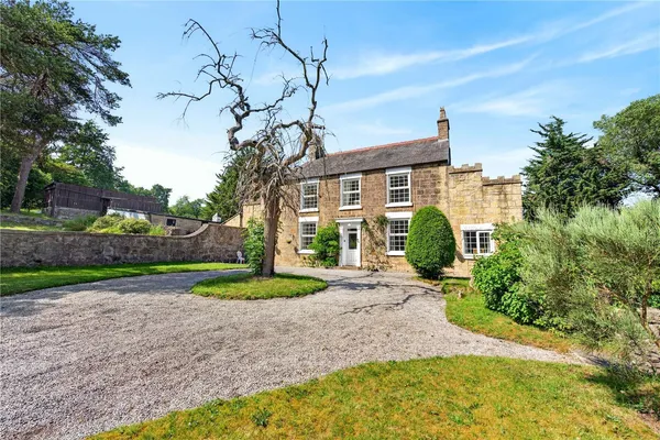 Pentre, Minera, LL11 photo 19