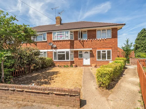 Larchfield Road, Maidenheadphoto