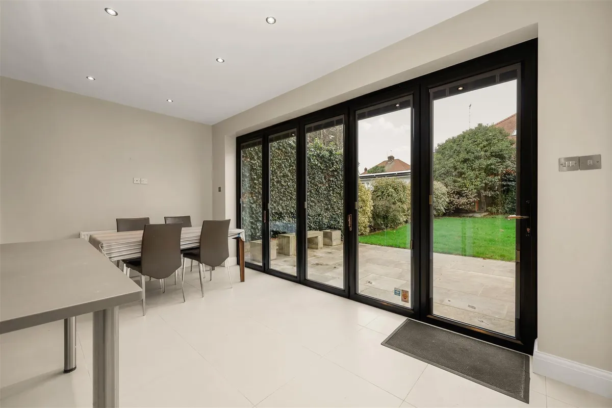 Lennox Gardens, Dollis Hill, NW10