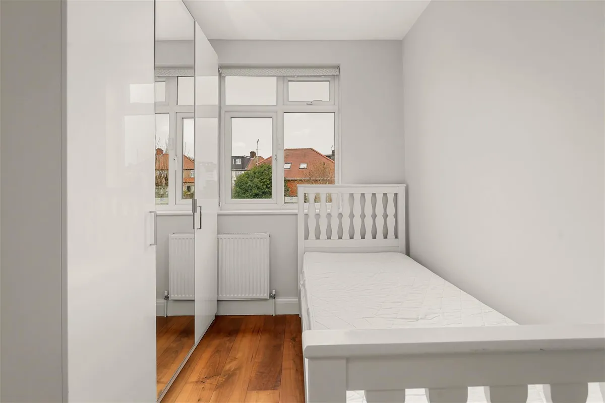 Lennox Gardens, Dollis Hill, NW10