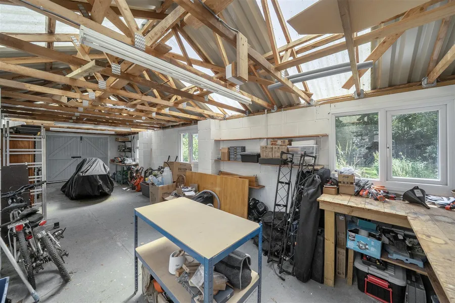 Property Image 46