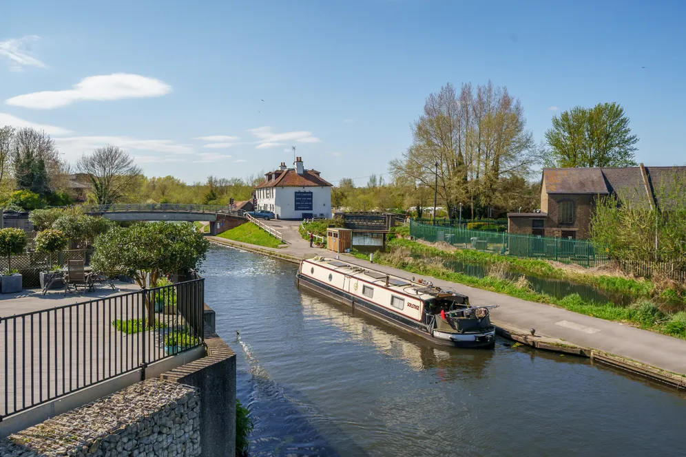 Royal Quay, Uxbridge, UB9 photo 21