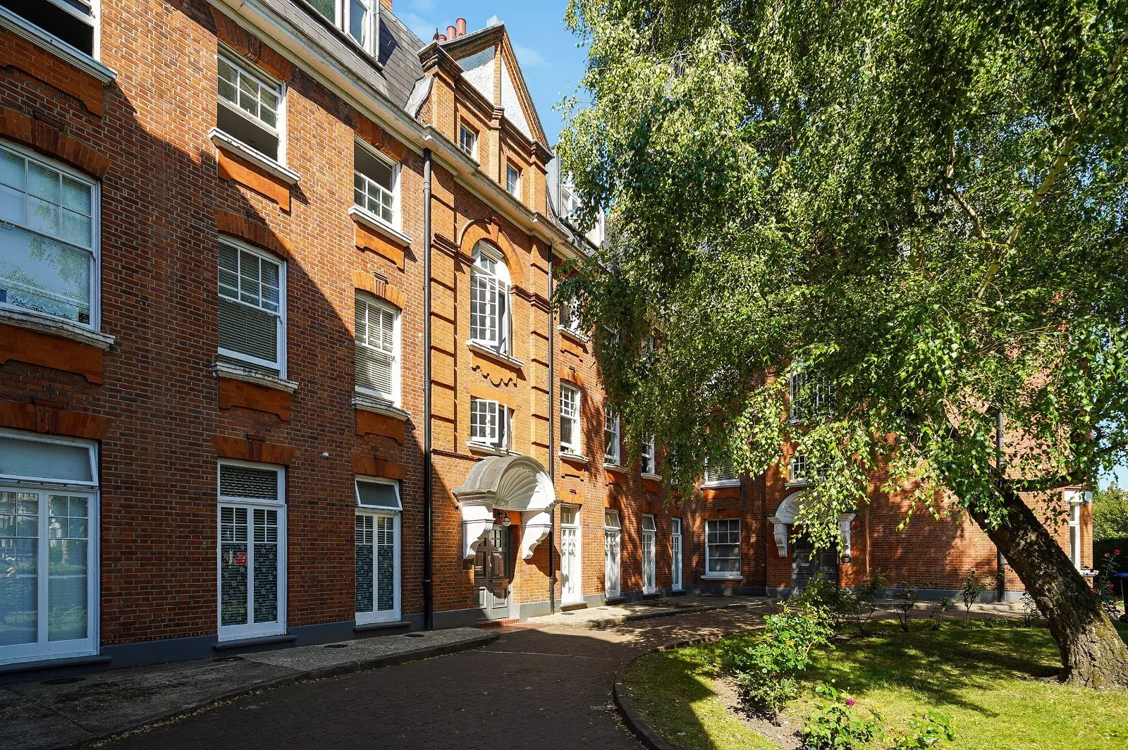 Callcott Road, Kilburn, London, NW6