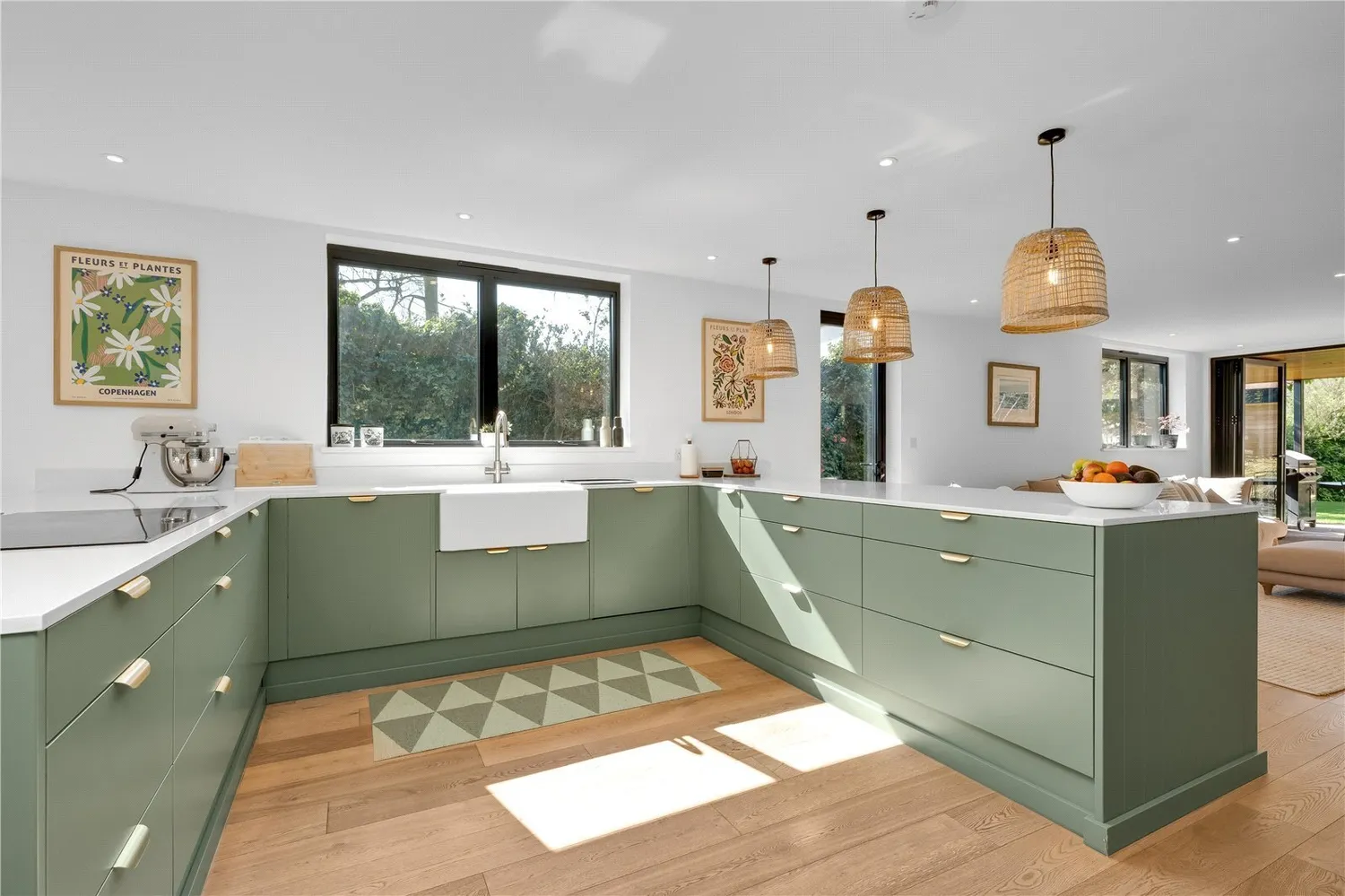 Heath Road, Horsell, GU21 photo 13