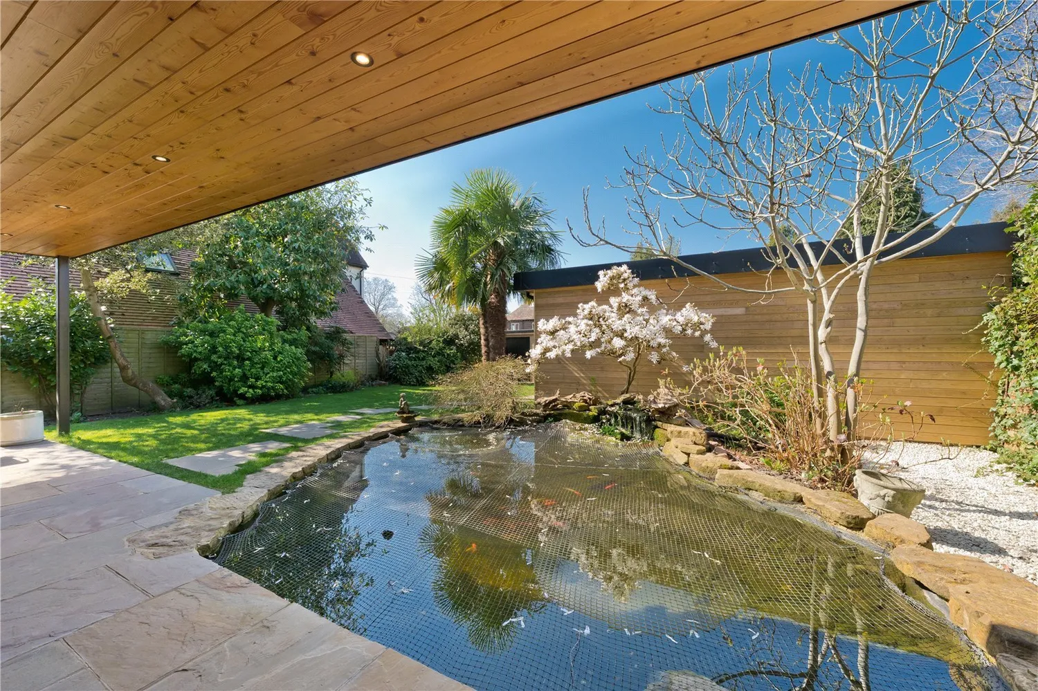 Heath Road, Horsell, GU21 photo 34