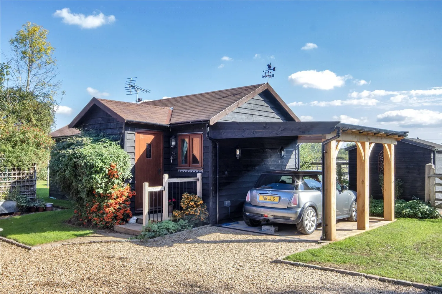 Battle Lane, Marden, TN12 photo 4