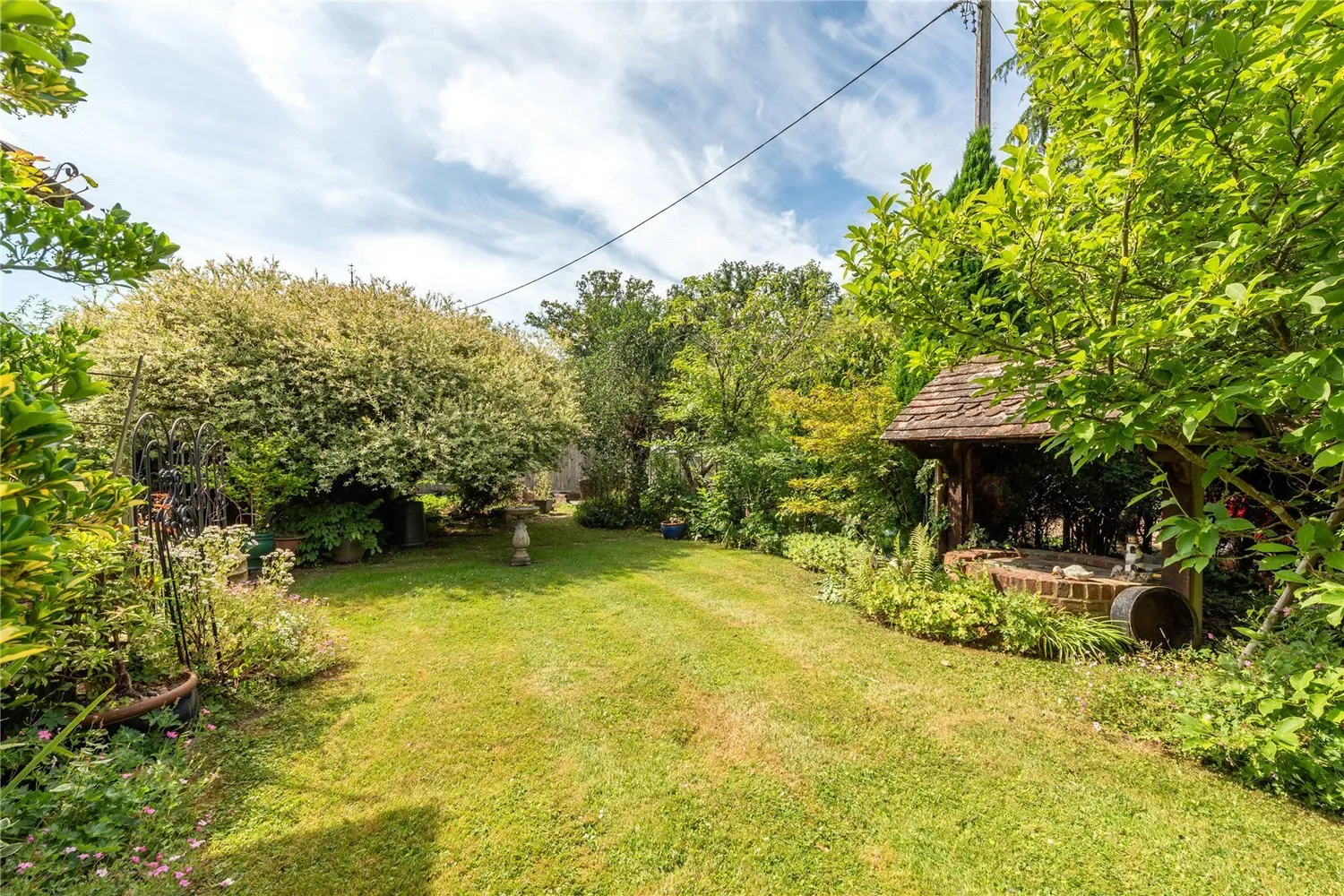 The Green, Ockley, RH5 photo 20