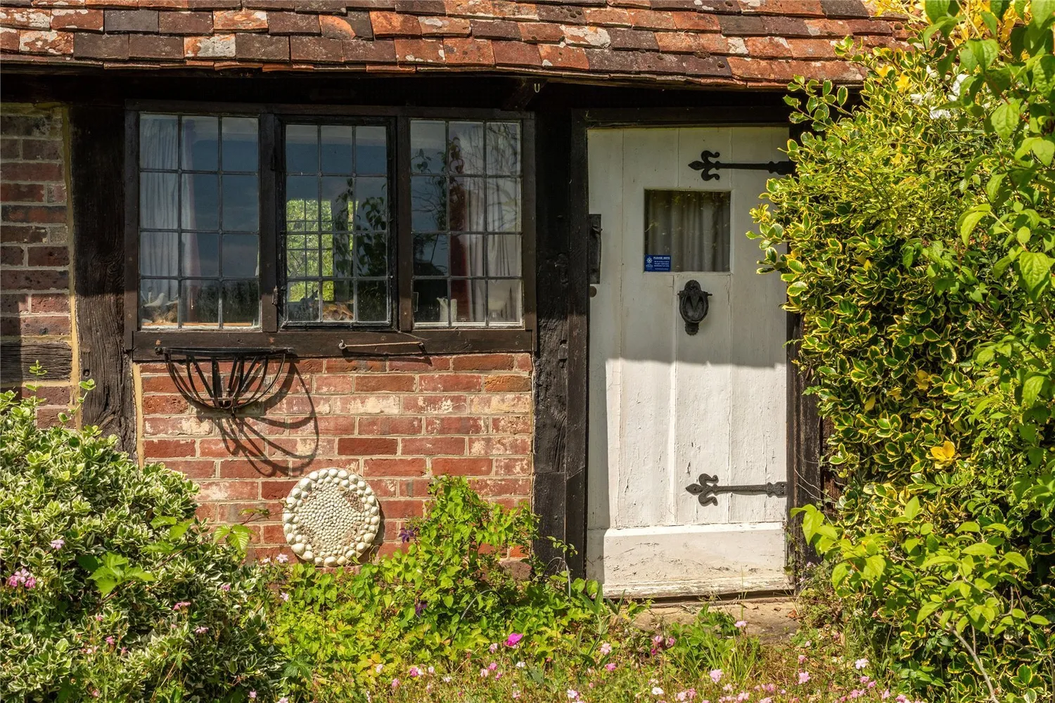 The Green, Ockley, RH5 photo 16