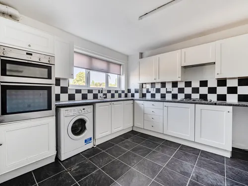 Wessex Way, MAIDENHEADphoto