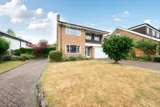 Lambourn Gardens, Harpenden, AL5 photo 9