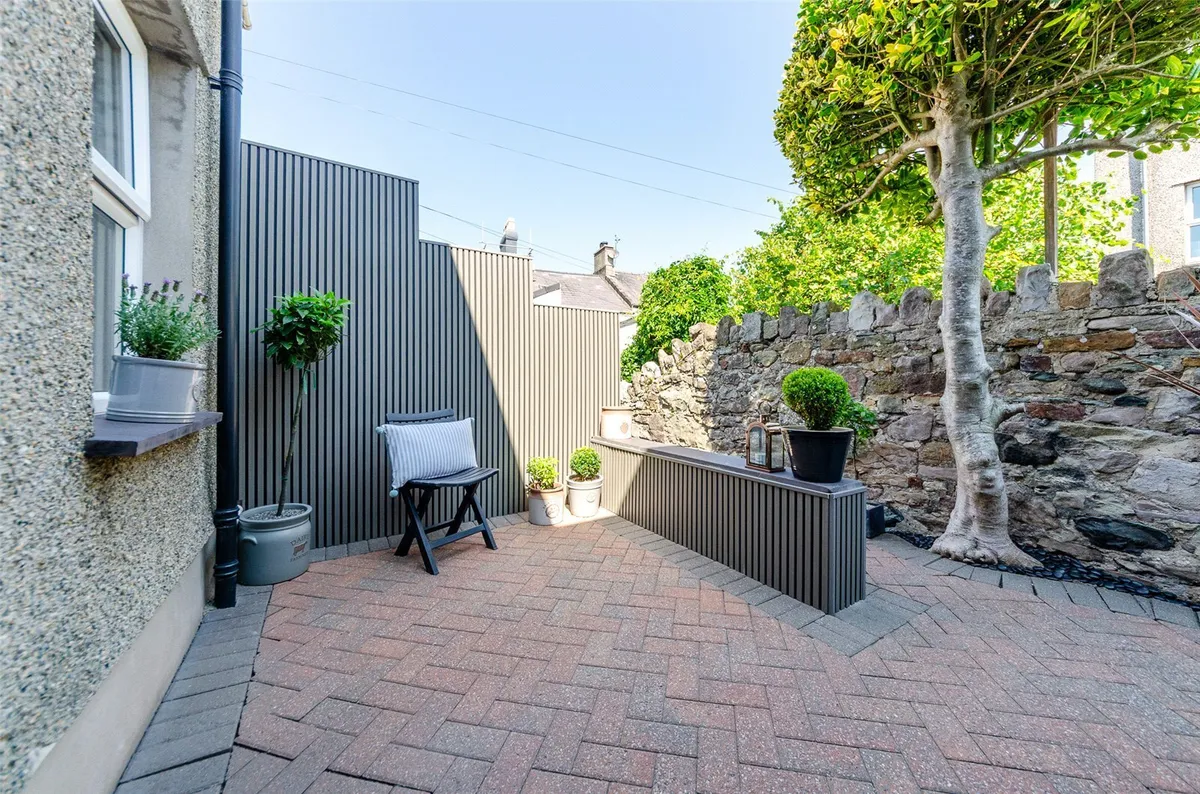 Vaynol Street, Caernarfon, Gwynedd, LL55
