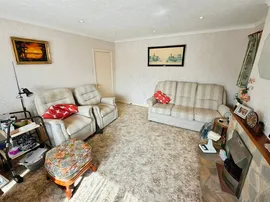 Beachside Close, Goring-By-Sea, Worthing thumb 2
