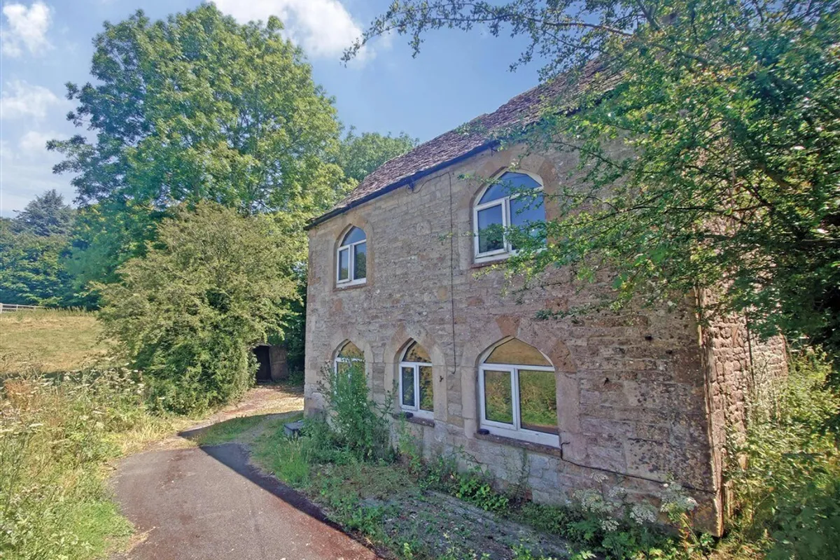 Andoversford, CHELTENHAM
