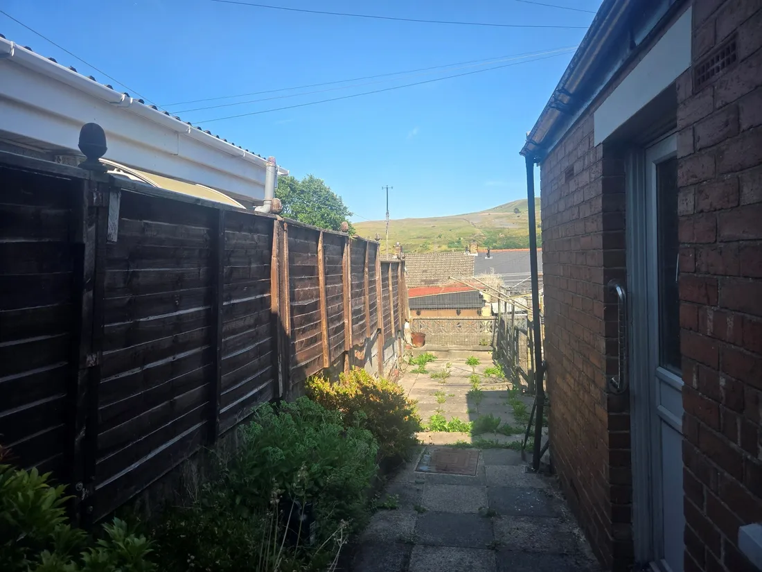 Property photo 28