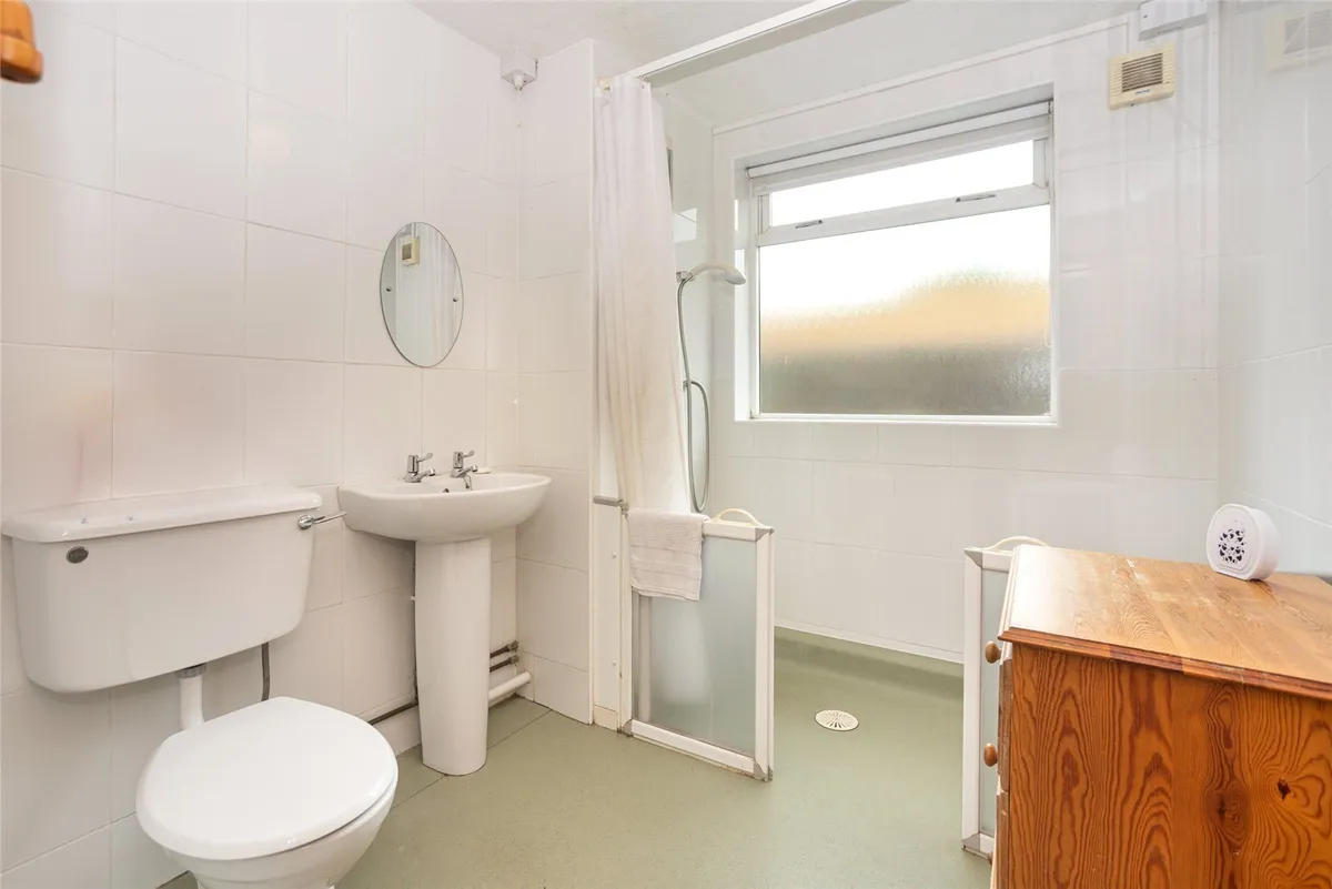 Lon Cilgwyn, Llannerch-y-Medd, Isle of Anglesey, LL71