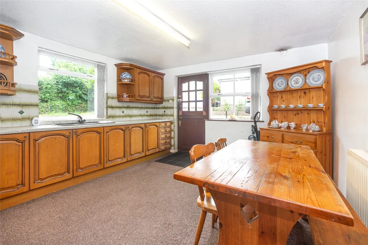 Lon Cilgwyn, Llannerch-y-Medd, Isle of Anglesey, LL71
