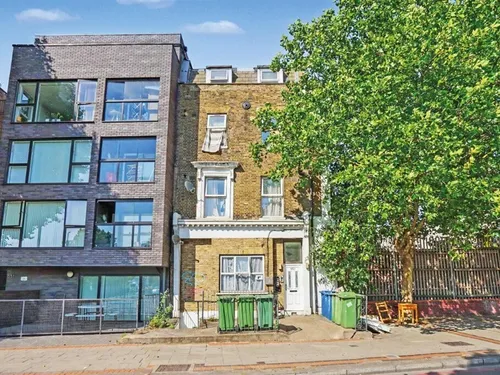 Old Kent Road, LONDONphoto