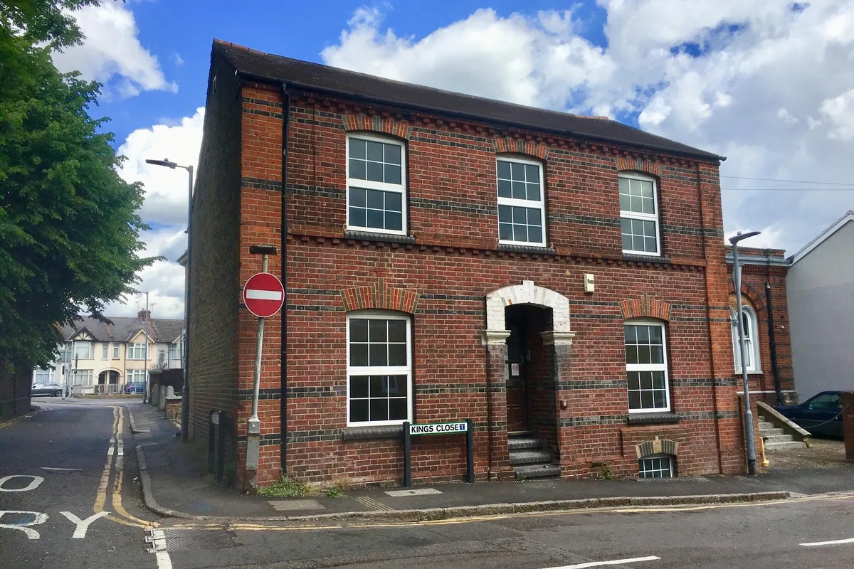 Kings Close, WATFORD