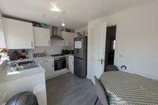 Gainey Gardens, CHIPPENHAM