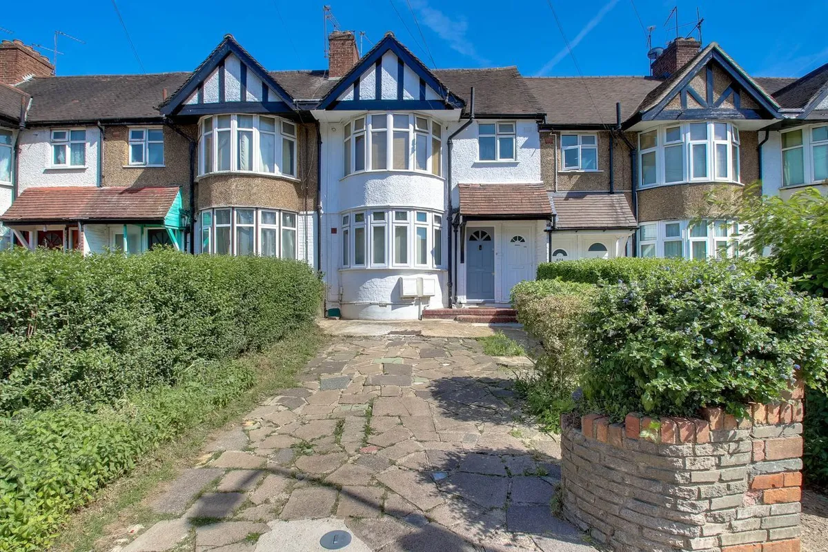Braemar Avenue, London, NW10