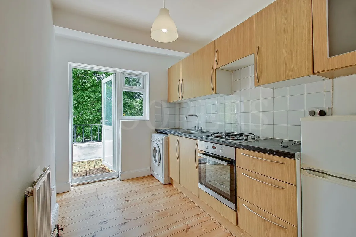 Braemar Avenue, London, NW10