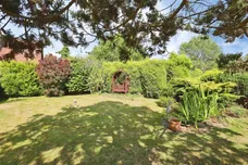 Featherbed Lane, Carters Corner, Hailsham