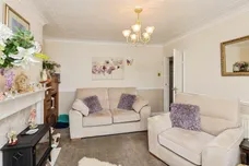 Argie Avenue, Leeds