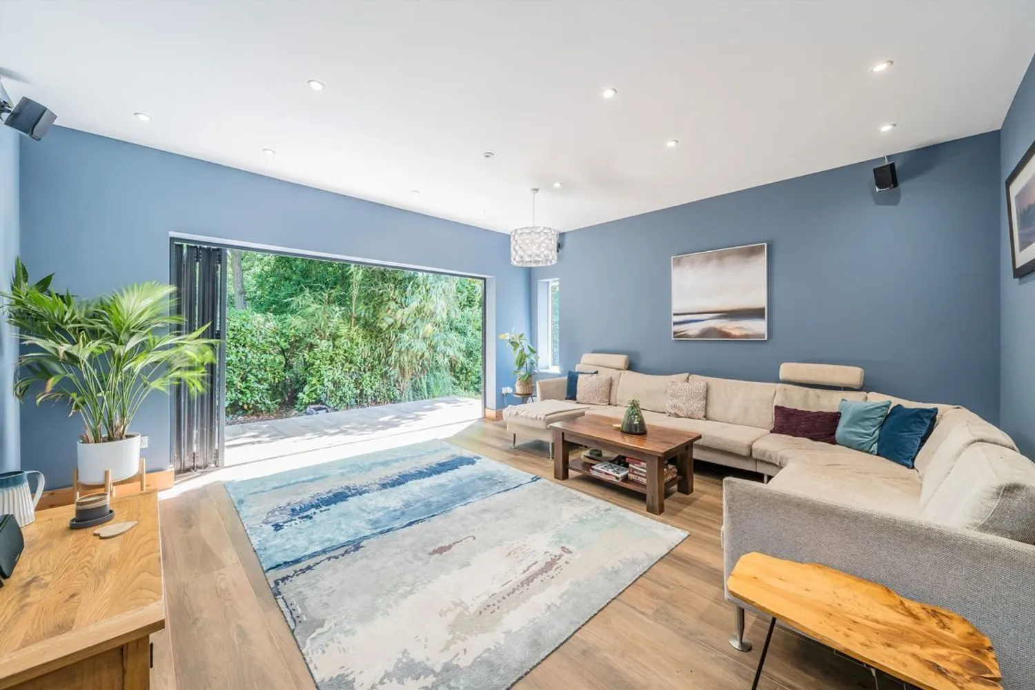 Ellesmere Road, Weybridge, KT13 photo 3